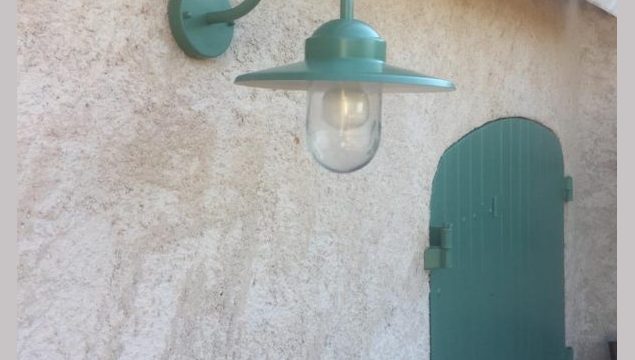 Ensemble Renovierung Klappladen Fensterladen